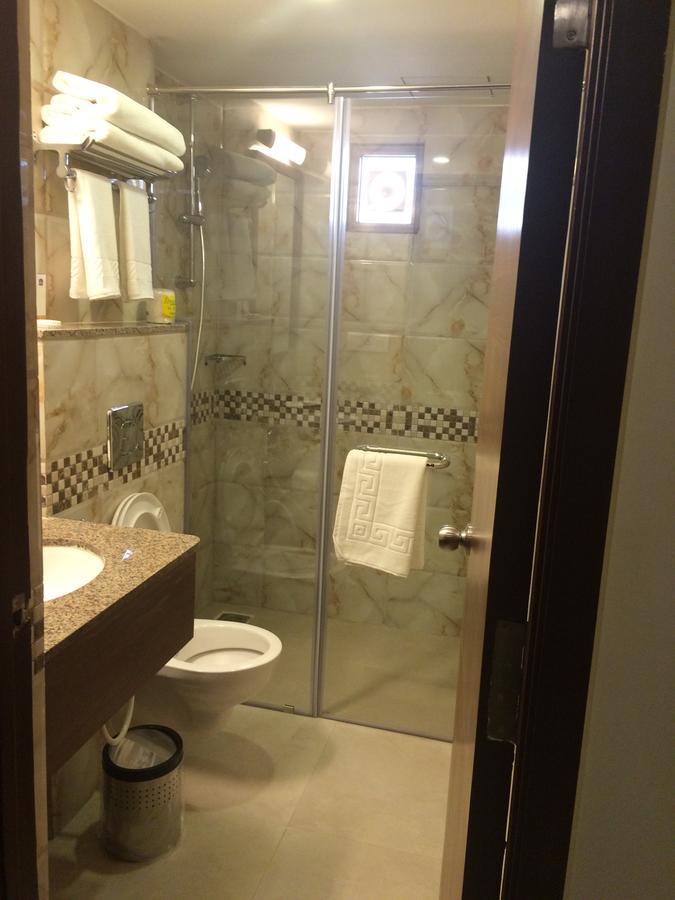 Best Western Alkapuri, Вадодара Екстериор снимка